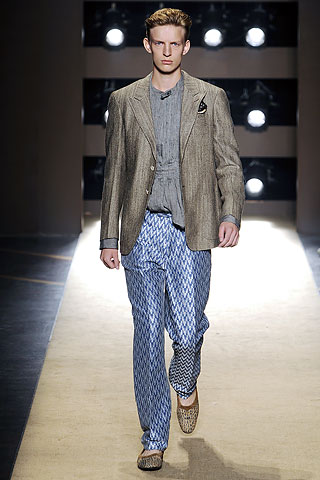 Gianfranco Ferre / - 2011